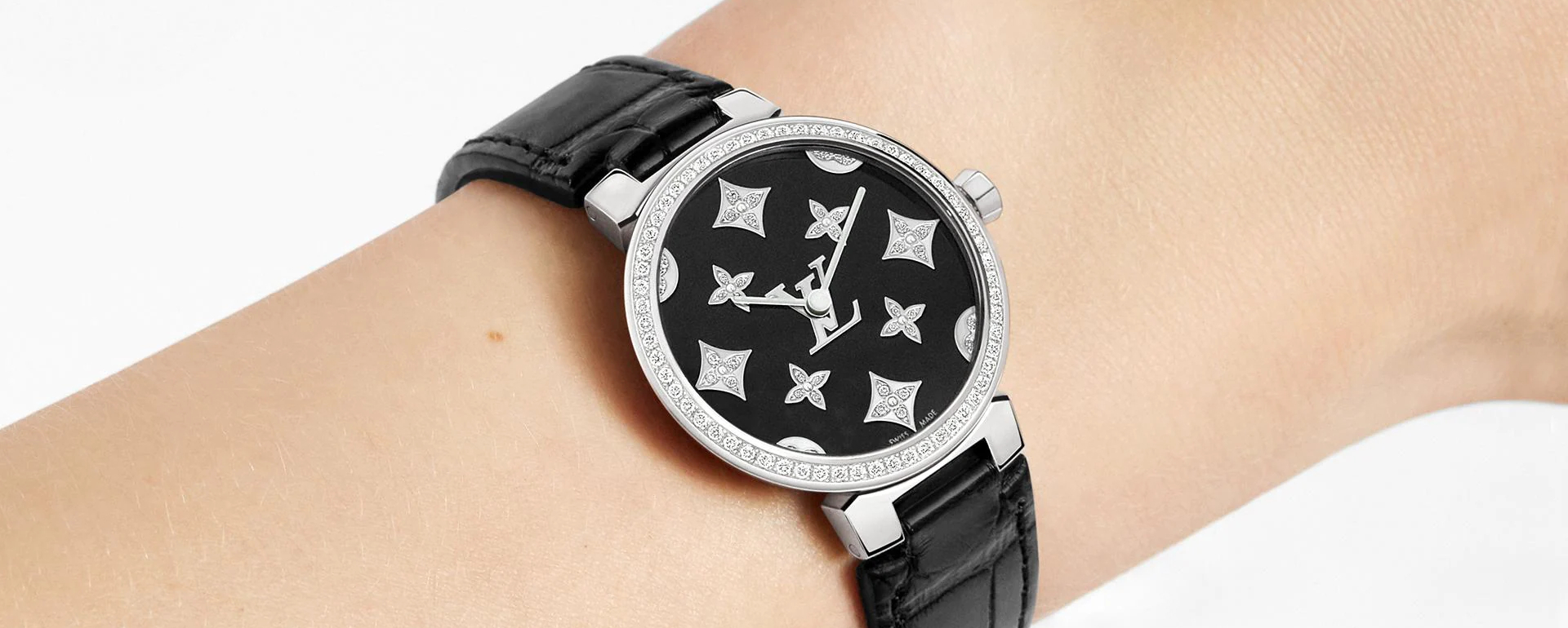 Tambour Slim Monogram Dentelle, Quartz, 33mm, Diamonds - Traditional  Watches